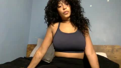 Goddess Hunyy online show from December 7, 4:31 am