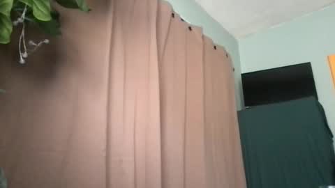 Goddess Hunyy online show from December 3, 3:32 pm