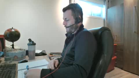 hurley7890 online show from February 19, 2:34 pm