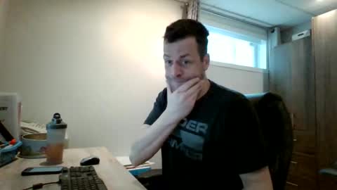 hurley7890 online show from April 13, 2:00 pm