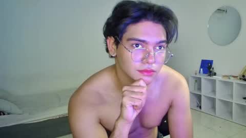 husband_xxx online show from November 18, 4:00 pm