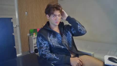 husband_xxx online show from May 14, 4:58 pm