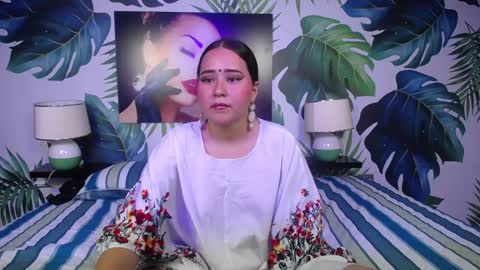 Husahima online show from January 11, 7:05 pm