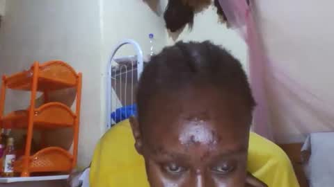 Snapshot of husna_ommy chatting on February 11, 4:34 pm Husna online show from February 11, 4:34 pm