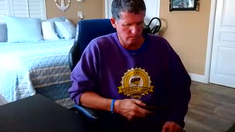 hvacstud4 online show from February 8, 6:22 pm