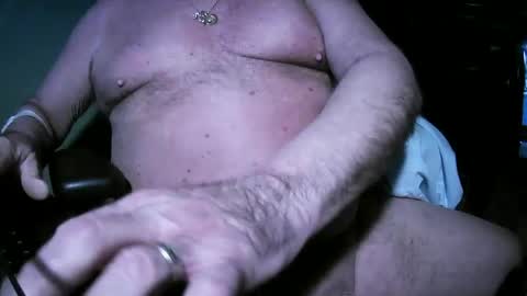 hwait121 online show from January 11, 6:35 am