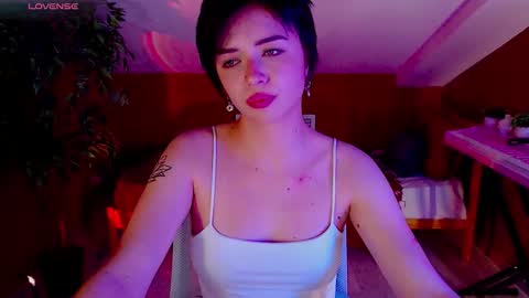 Snapshot of hypequeen_ chatting on September 26, 9:41 pm Julia online show from September 26, 9:41 pm