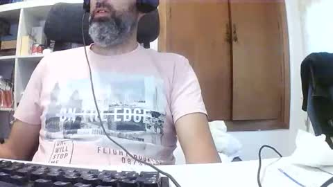 Snapshot of hyperpau chatting on September 20, 5:52 am Hyperpau online show from September 20, 5:52 am