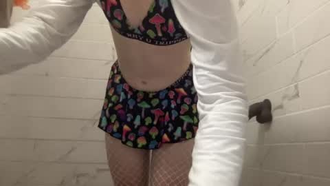 Jasmine online show from July 3, 5:25 am