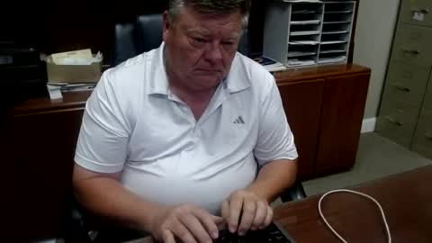 Snapshot of hypnotizing4u chatting on July 20, 11:40 pm hypnotizing4u online show from July 20, 11:40 pm