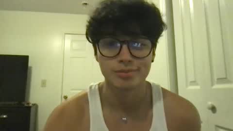 Snapshot of hyunluv chatting on October 3, 3:25 am hyunluv online show from October 3, 3:25 am