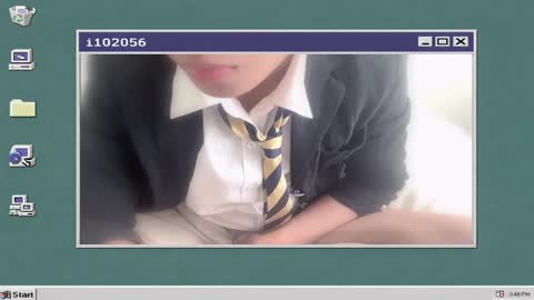 Snapshot of i102056 chatting on April 5, 10:40 pm i102056 online show from April 5, 10:40 pm