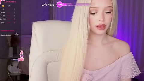 Joselle online show from November 29, 10:24 pm