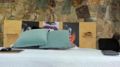 Snapshot of i_am_dolls chatting on November 1, 5:04 pm The Dolls online show from November 1, 5:04 pm