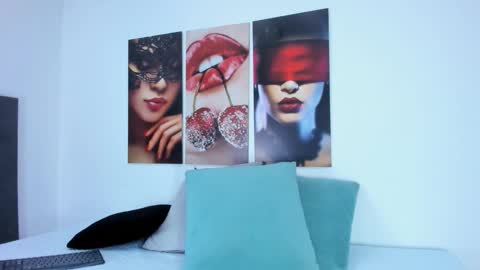 The Dolls online show from December 16, 7:41 pm