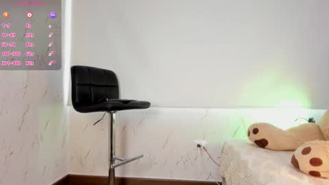 Tell Me Hanna  online show from December 20, 7:10 pm