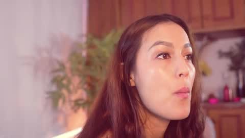 Lucy online show from October 18, 11:33 am