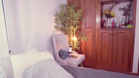 Lucy online show from October 26, 11:05 am