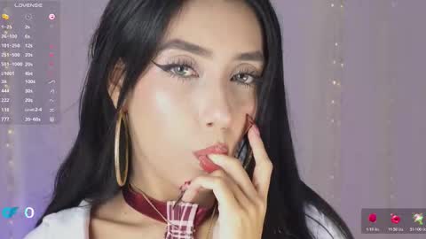 Snapshot of i_amlilithx chatting on February 9, 5:11 am - online show from February 9, 5:11 am