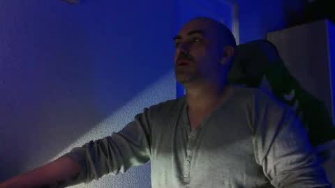 Snapshot of i_likethemverydirty chatting on February 16, 8:16 pm MiMi online show from February 16, 8:16 pm