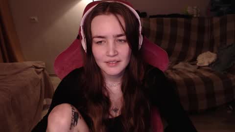 elisabeth online show from February 15, 5:50 pm