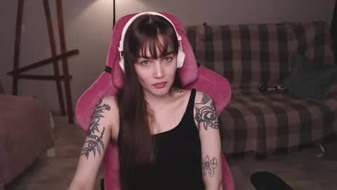 elisabeth online show from November 21, 12:48 pm