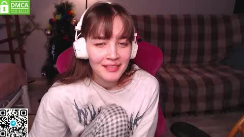 Snapshot of i_love_icecream chatting on January 7, 10:40 am elisabeth online show from January 7, 10:40 am