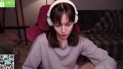 Snapshot of i_love_icecream chatting on February 3, 1:38 pm elisabeth online show from February 3, 1:38 pm