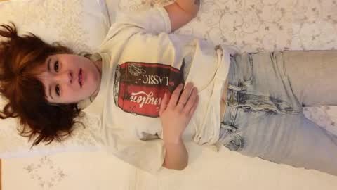 Snapshot of i_love_olive chatting on December 3, 12:07 am Olive online show from December 3, 12:07 am