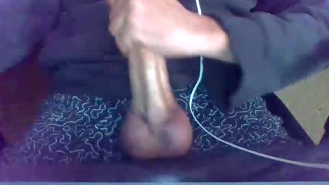 Snapshot of i_love_sluts247 chatting on February 16, 8:22 pm i_love_sluts247 online show from February 16, 8:22 pm