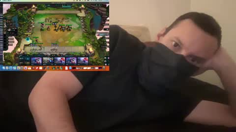 i o ro online show from December 2, 7:47 am