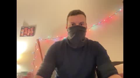 i o ro online show from December 8, 3:10 am