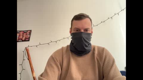 i o ro online show from December 13, 6:59 pm