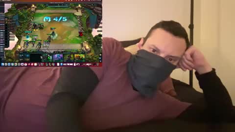 i o ro online show from December 16, 8:09 am