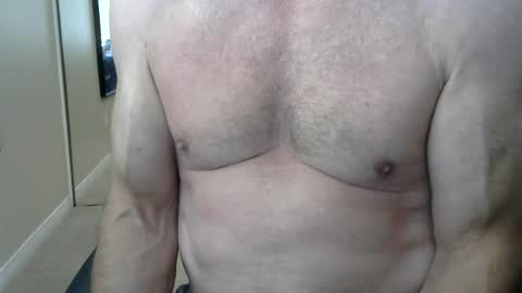 Snapshot of i_was_a_shy_dad chatting on July 6, 3:03 pm i_was_a_shy_dad online show from July 6, 3:03 pm