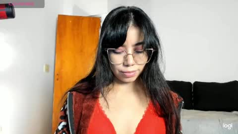 Snapshot of iam_eli09 chatting on April 7, 12:33 am Elizabeth online show from April 7, 12:33 am