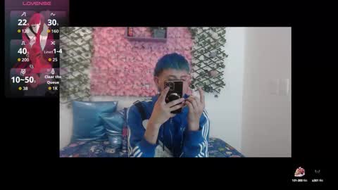 Snapshot of iam_lukas__ chatting on September 23, 3:09 am iam_lukas__ online show from September 23, 3:09 am