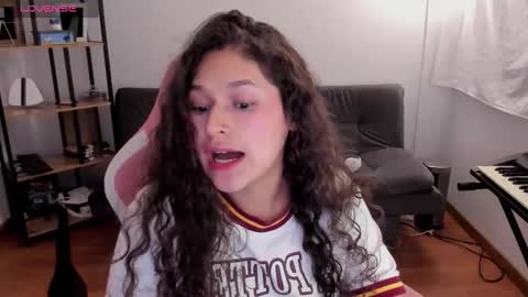 On instagram Imm  NikkiHelp me reach 100 likes online show from November 8, 12:11 am