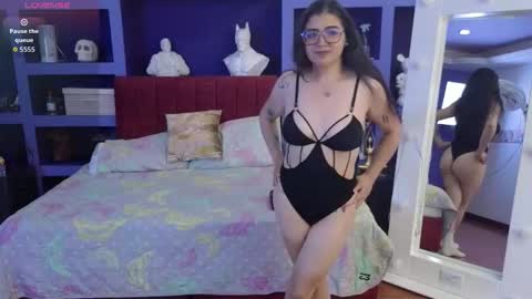 Snapshot of iam_sammy_01 chatting on January 15, 12:21 pm Sammy online show from January 15, 12:21 pm