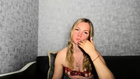 Venus online show from June 4, 5:30 pm