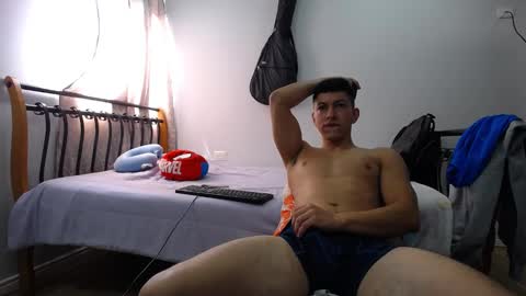 iam_yourbabyprincess_xd online show from January 17, 4:36 pm