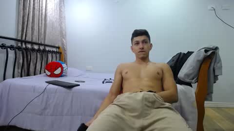 iam_yourbabyprincess_xd online show from February 15, 10:11 am