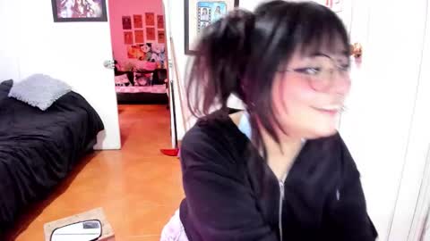 Zoe 3 online show from January 8, 10:12 pm