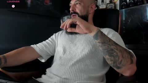 Snapshot of iamalexander_ chatting on September 20, 5:19 am Lex online show from September 20, 5:19 am