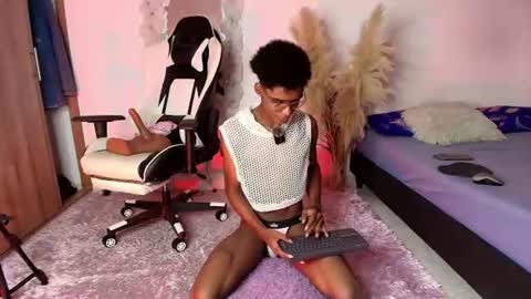 iamandrey_ online show from July 17, 12:06 am