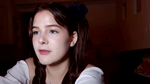 iambarbiesecret online show from December 16, 1:31 am