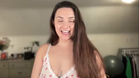 Crystal online show from March 5, 5:53 pm