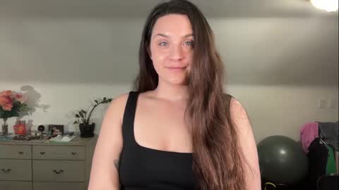 Crystal online show from March 28, 6:13 am