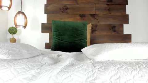 Snapshot of iamgabriela_ chatting on March 4, 3:26 pm Gabriela online show from March 4, 3:26 pm