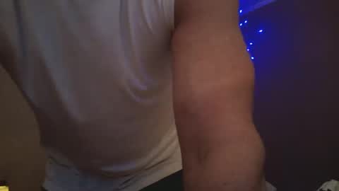 iamhereandnow online show from October 4, 4:10 am